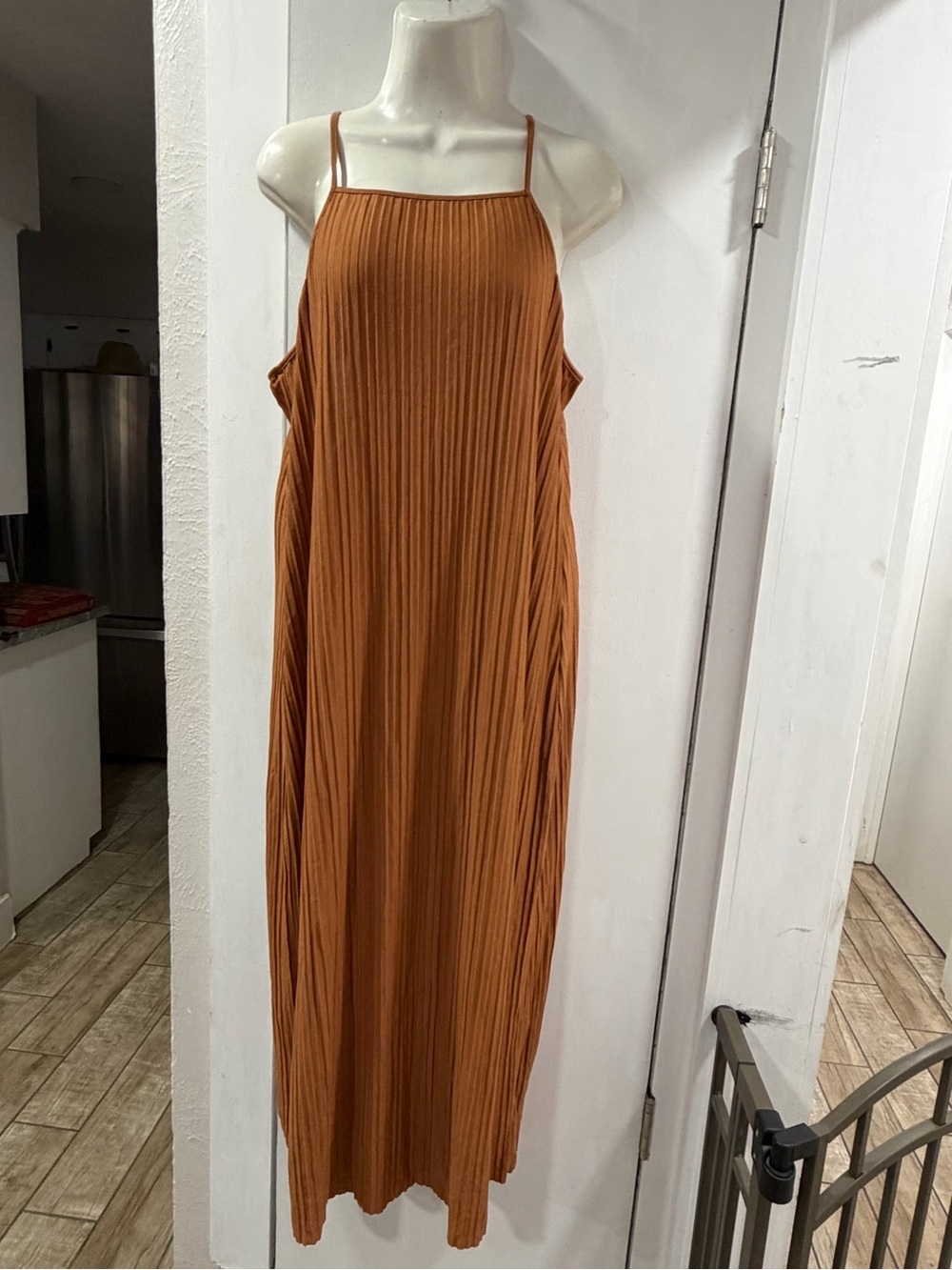 a new day Rust Maxi Pleated Spaghetti-Strap Dress XL